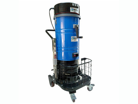 Вакуумный промышленный пылесос